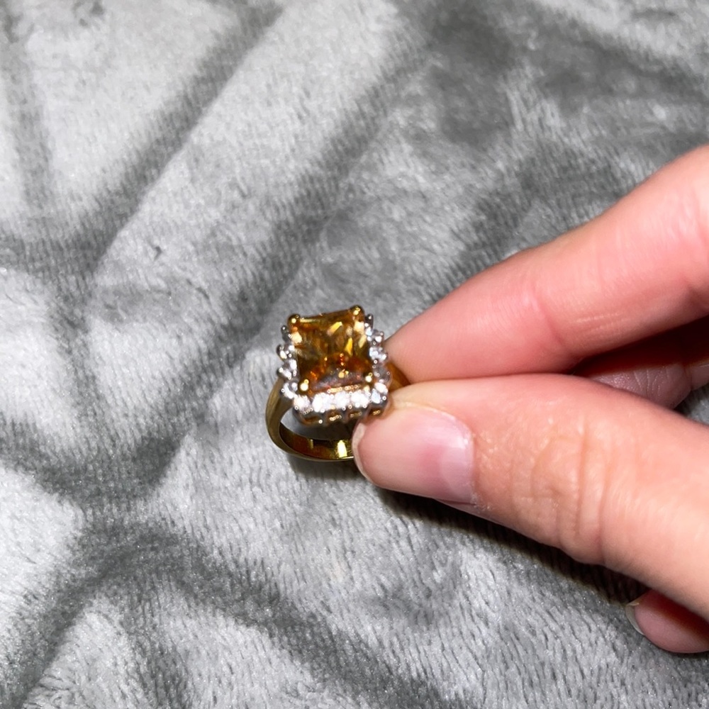 Amber ring